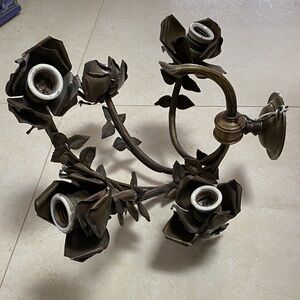 Vintage Ornate Metal Tole Lamp Wall Sconce Roses Curled Leaf Arms